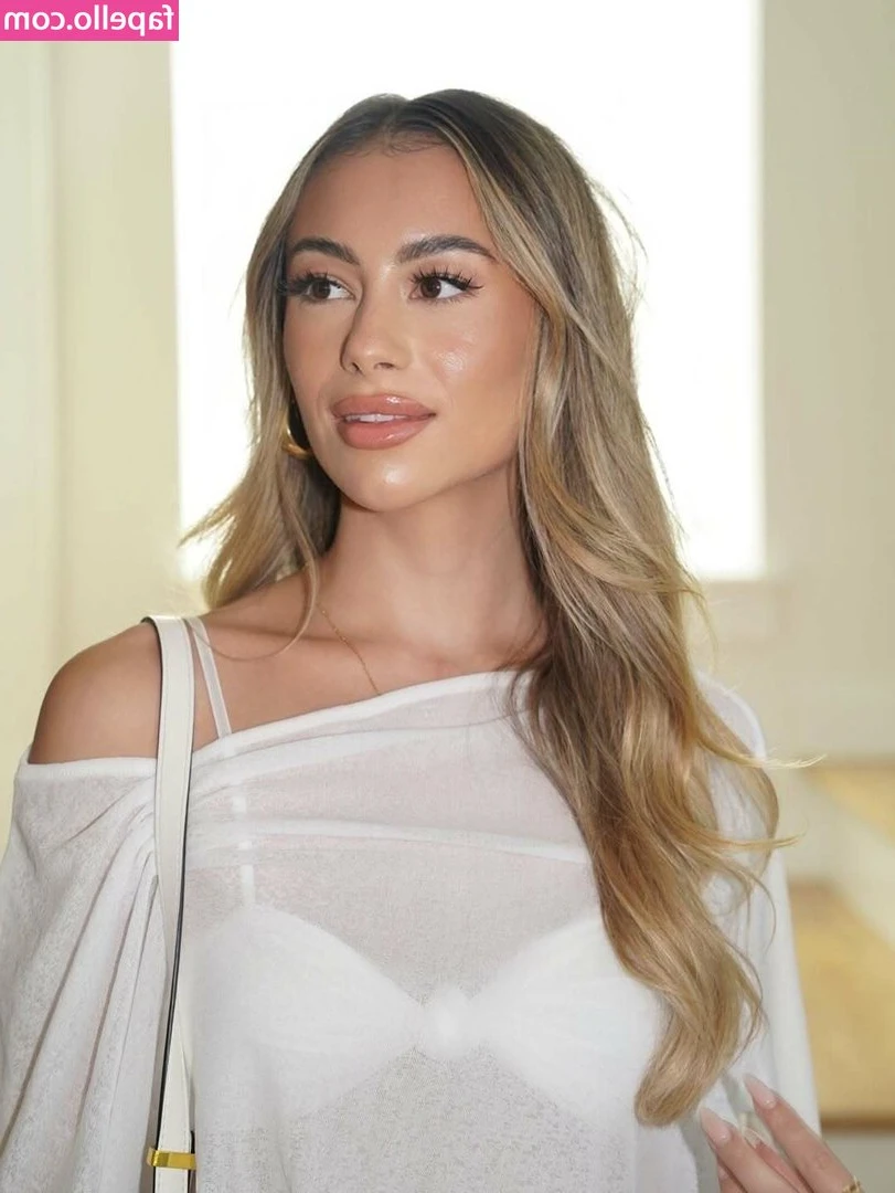 Emily Landon [ emily-landon ] - Travel break       28th of October - 21st November will mainly be