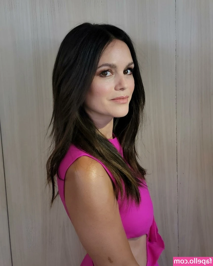 rachelbilson - Put me to bed baby