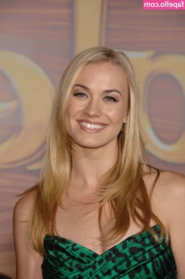 Yvonne Strahovski [ yvonne-strahovski ] - Shall I go to the beach