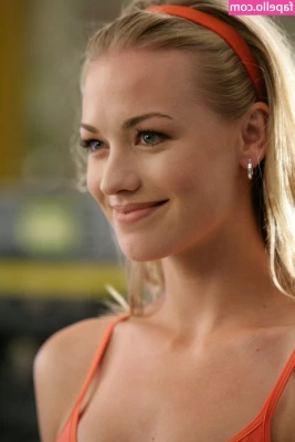 Yvonne Strahovski [ yvonne-strahovski ] - Little teaser before the BIG post TONIGHT