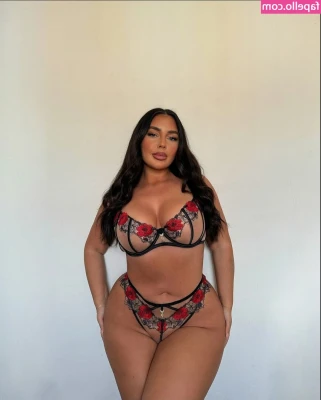 Carla Kent [ carla-kent ] - You can see sexy pictures of me like this one  but uncensored  here  