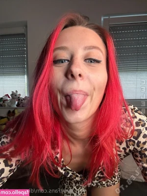 diana.wild.official [ diana-wild-official-2 ] - May I sit on your cock now and later?