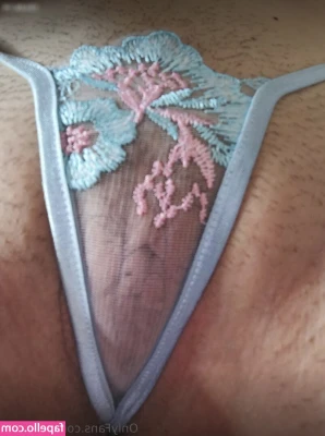 Ani_ka93 [ ani-ka93 ] - HI  Just wanted to make a post to tell you guys I can do private