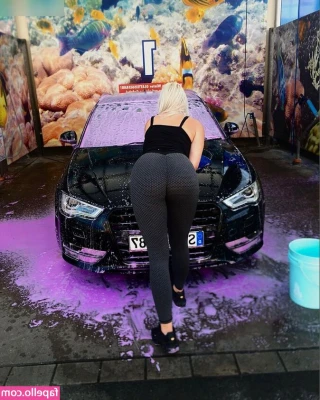 jnnykthrn - My single favorite pose