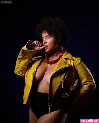 MaSKaPhotoModel - Let me put a spell on you and leave you breathless 🔥