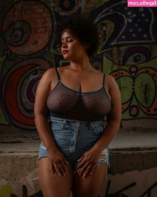 MaSKaPhotoModel - WANT TO SPEND A HOT UNFORGETABLE TIME  Then hot mommy is waiting for