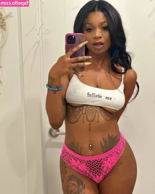 Yannahthefreak - Kisses 😘