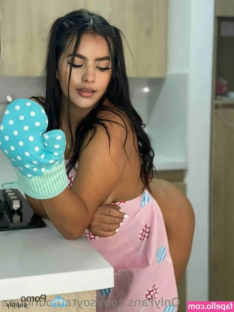 Tatiana Perez [ tatiana-perez ] - Are you in the mood for dirty talk today?