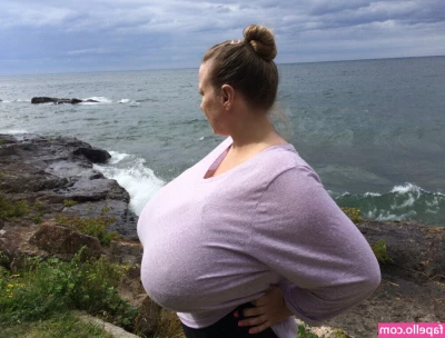 Chelsea Charms [ chelsea-charms ] - Like my new set? What should I make in it? 👻