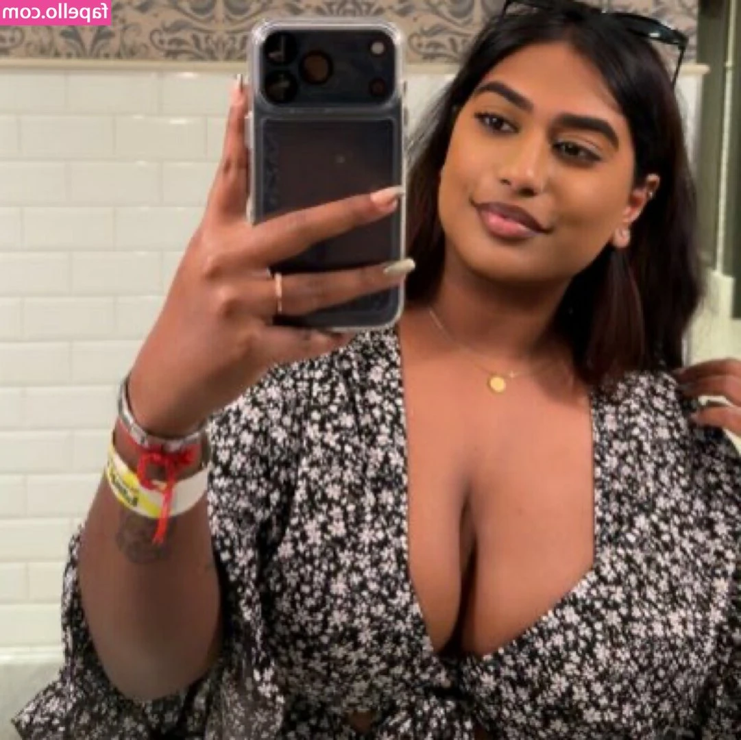 shamefulris - Oh no I broke 2 nails  I just got them done  Help me get them fixed  