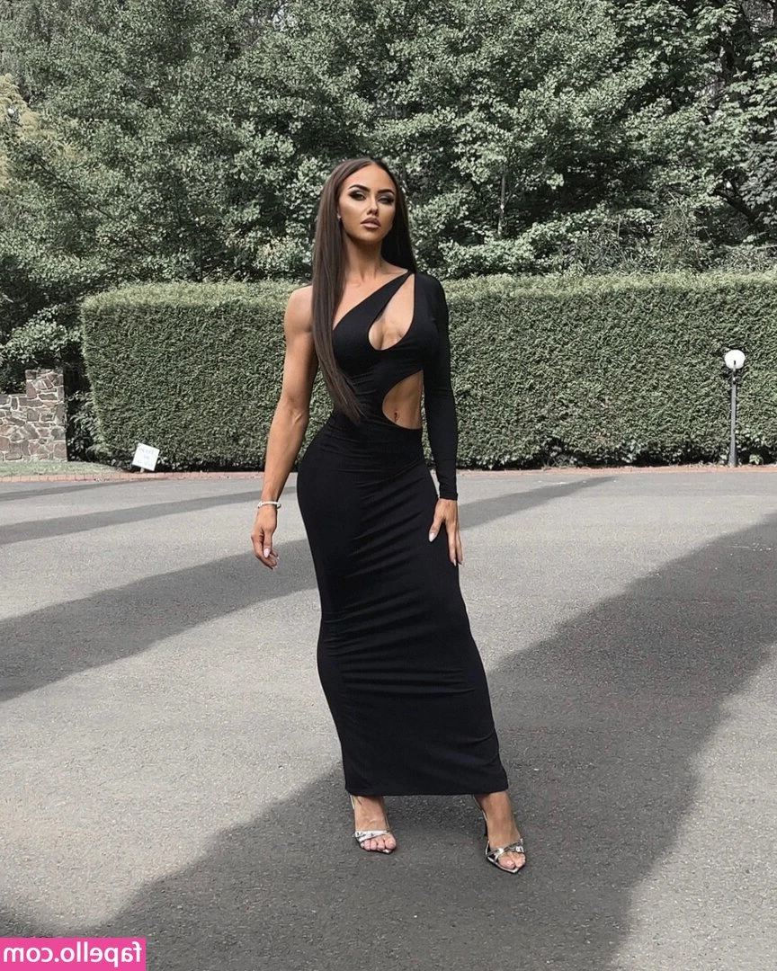 Taliha Paige [ taliha-paige ] - Black    to see the full exclusive sponsorship  write to me   Fashion