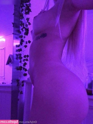 Ch111oe / Chloe [ ch111oe-chloe ] - I m thirsty