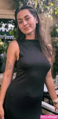 Jasmine Thompson [ jasmine-thompson ] - Would you do anything to fuck me ?