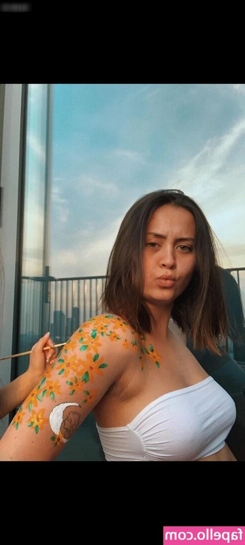 Jasmine Thompson [ jasmine-thompson ] - Ready to get fucked  lt 3