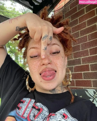 AHintOfRed - badsexyok9  badsexyok9         Sexting   Custom   Score    Dick rate 