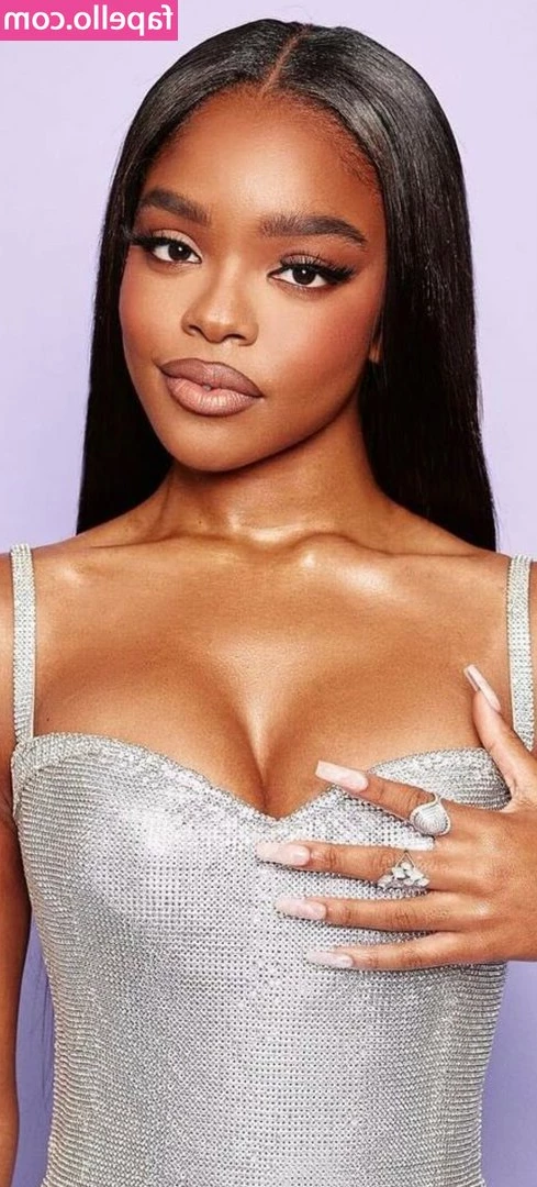 Marsai Martin [ marsai-martin ] - Shaking some assssss