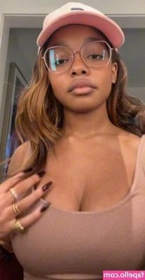 Marsai Martin [ marsai-martin ] - Cumming Soon   Raking His Dick On My Wrinkled Soles  Random Footjob