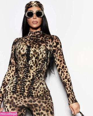 Kim Kardashian [ kim-kardashian ] - Yes i love eating pussy
