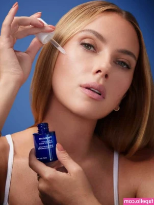 Scarlett Johansson [ scarlett-johansson ] - Do you put it aside?
