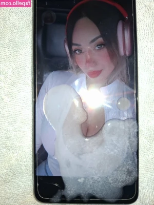 Adr Iianne [ adr-iianne ] - Going live on Chaturbate within the next five minutes - my username