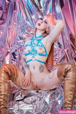 Taylor Coit [ taylor-coit ] - I Wish Someone Was Eating My Pussy