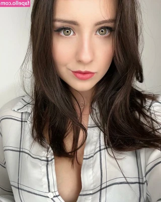 ErinMoore - let s read today