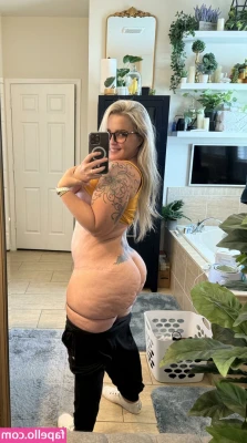 NikkiNeedsMore - Morning Handsome