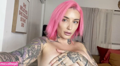 Theamandajean - Naked and wearing just shoes 👠 😏 Was this outfit in your sexual
