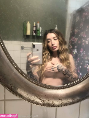 Theamandajean - hiiii🎃🖤
