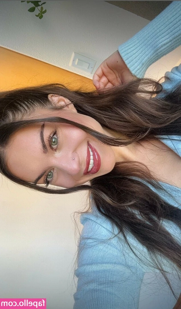 stepsis_lily [ stepsis-lily ] - When you see this face.Just know things are about to get 🔥