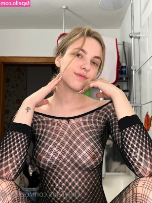 Svenja Haas [ svenja-haas ] - You guys know I love showing off