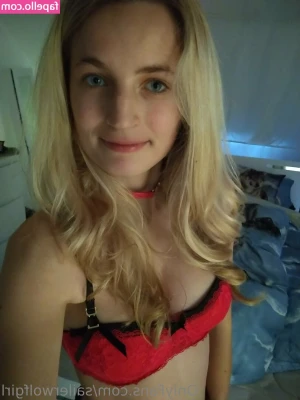 sailerwolfgirl - spoil me and make me smile