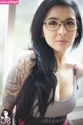 Ilanna Denofte [ ilanna-denofte-8 ] - put your face in em