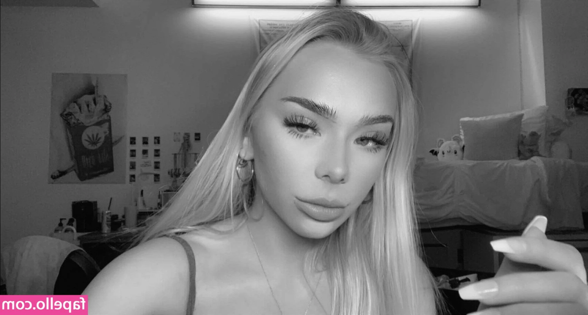 Taylorxxxx - Cloud Status   Squish only