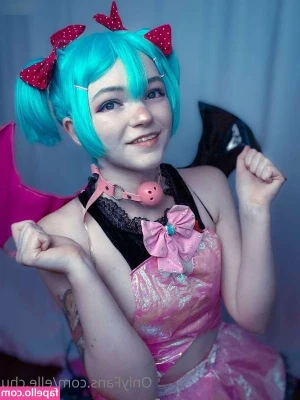 elle.chu [ elle-chu ] - Creampies and slow fucking to end our Sunday night