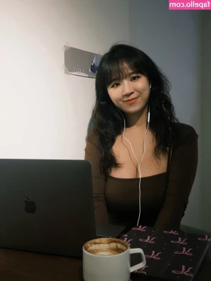 issacanss - Good morning ☀️ Tip me 8$ to see me posing in this sexy lingerie