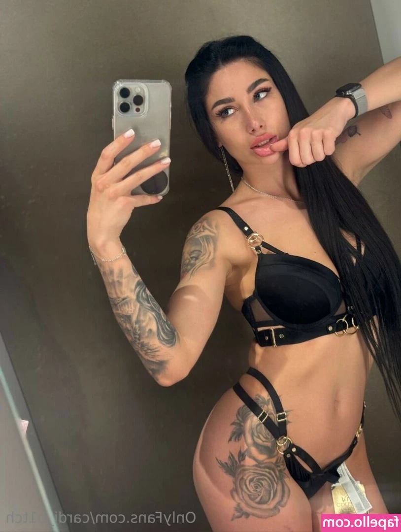 Cardi_b1tch [ cardi-b1tch ] - Sorry about the quality of the content and video but though I d cum