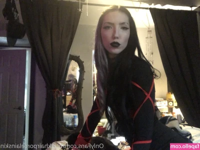 blackhairporcelainskin - My only rule is you must fuck me and feed me  When I say fuck me  I