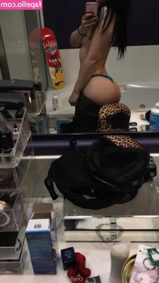 blackhairporcelainskin - Yummy 🫣🫣🤭💦