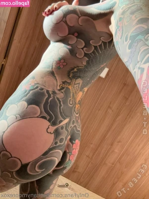 Bethany Moore [ bethany-moore-8 ] - wanna taste