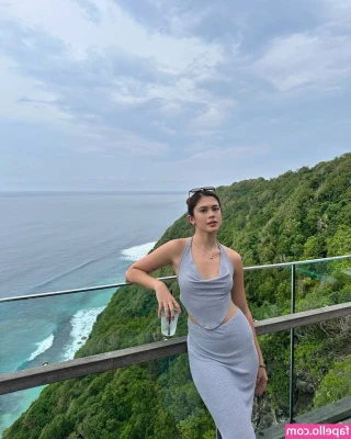 Janica Reloxe [ janica-reloxe ] - https://onlyfans.com/550725987/urmajesty1728