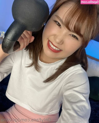 jgirlrena - Facials for breakfast lunch and dinner. I eat your ass for desert.