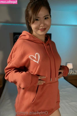 jgirlrena - Baby needs to get fucked so bad