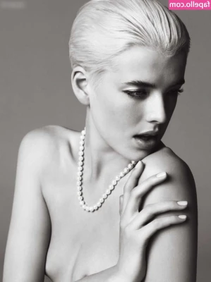 Agyness Deyn [ agyness-deyn ] - Pull my hair  pinch my nipples  and then tell me I m a good girl