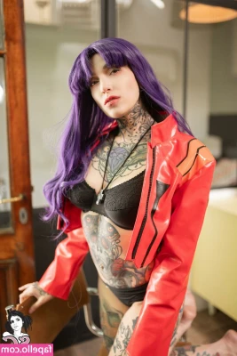 Valkyria - Baby watch my video twerking and my delicious oiled tits