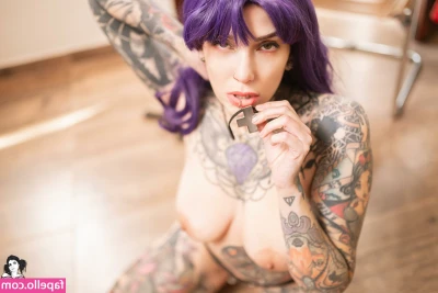 Valkyria - Will you cum all over my face if I ask nicely?👅😏