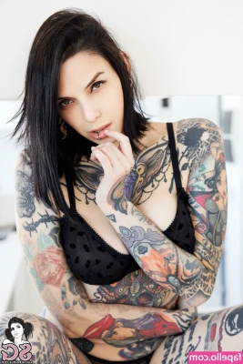Valkyria - 😻 come to me from behind😻,put your arms around me tight✋,✋