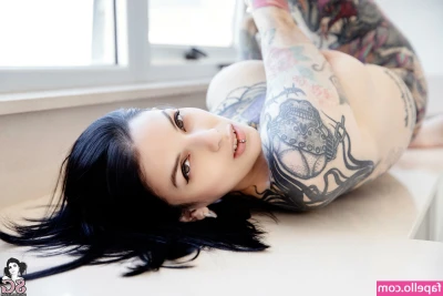 Valkyria - I just love when I get to shove a dick down my throat and slob down