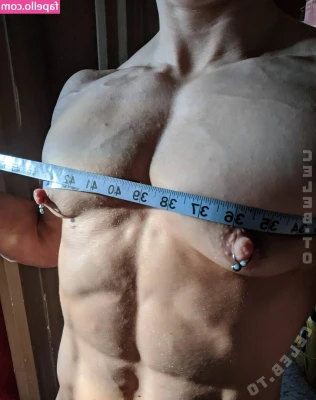 Muscle Geisha [ muscle-geisha ] - Come chat in my DMs