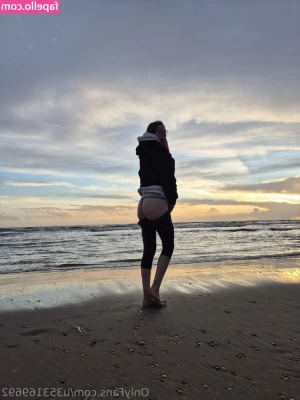 SelinasSecrets - The bed is so empty with just me in it